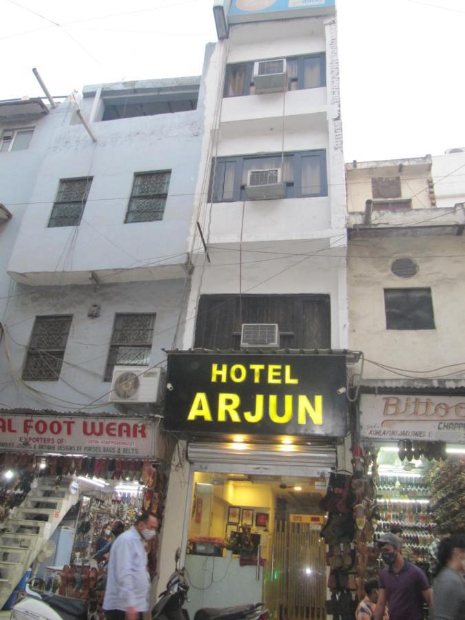 Hotel Arjun  Nueva Delhi Exterior foto